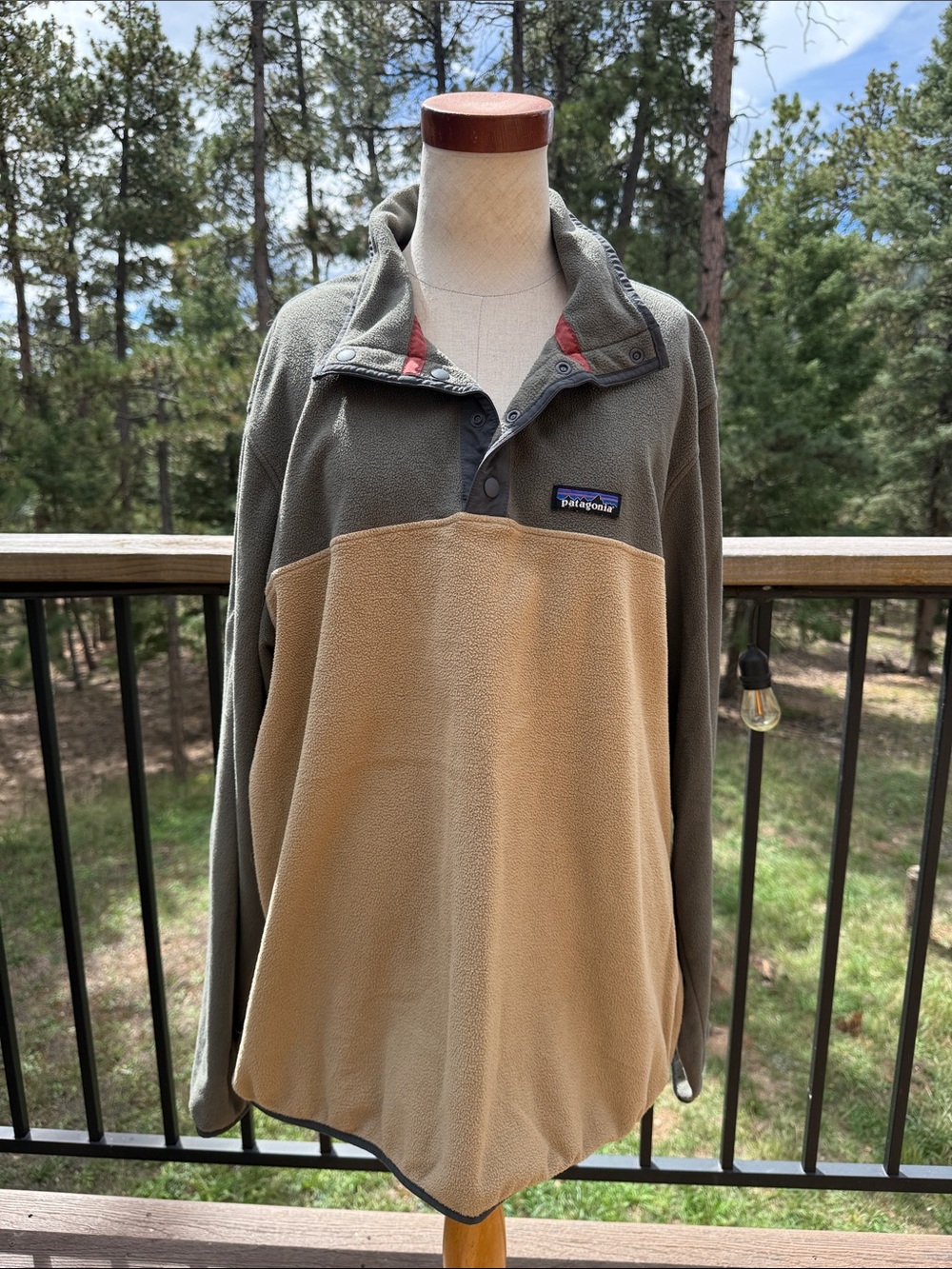 Patagonia Men’s Two-Tone Snap-Neck Fleece - Olive Green & Tan